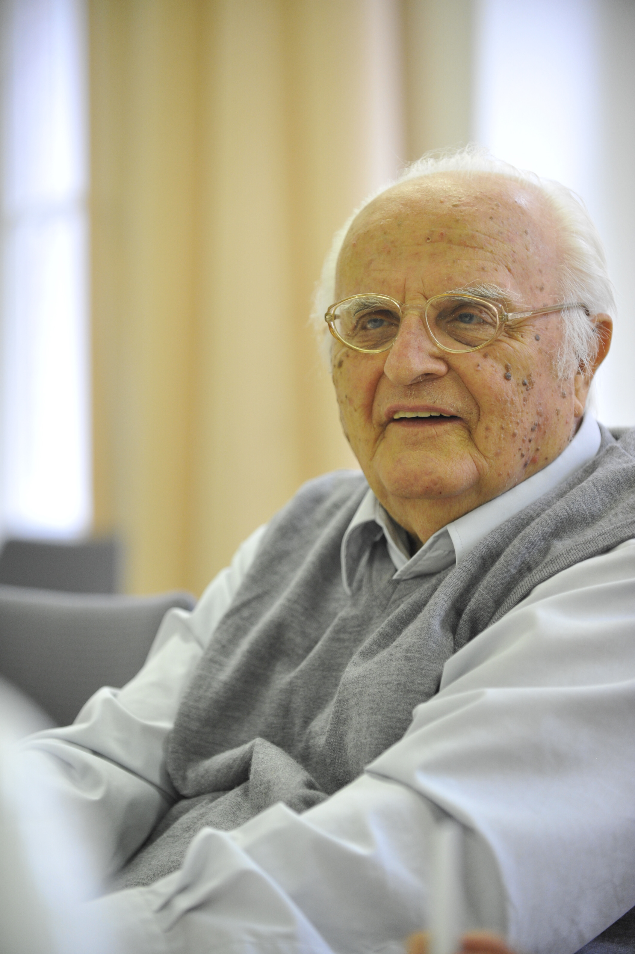 Prof. Dr. Stanislaw Karol Kubicki während eines Besuchs im Präsidium der Freien Universität Berlin am 27.10.2011