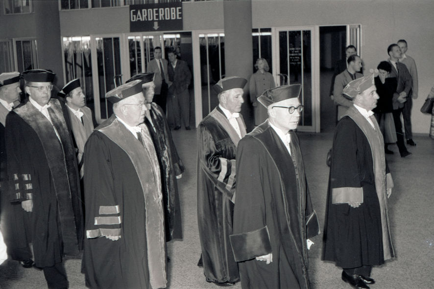 Einzug/Auszug der Professoren