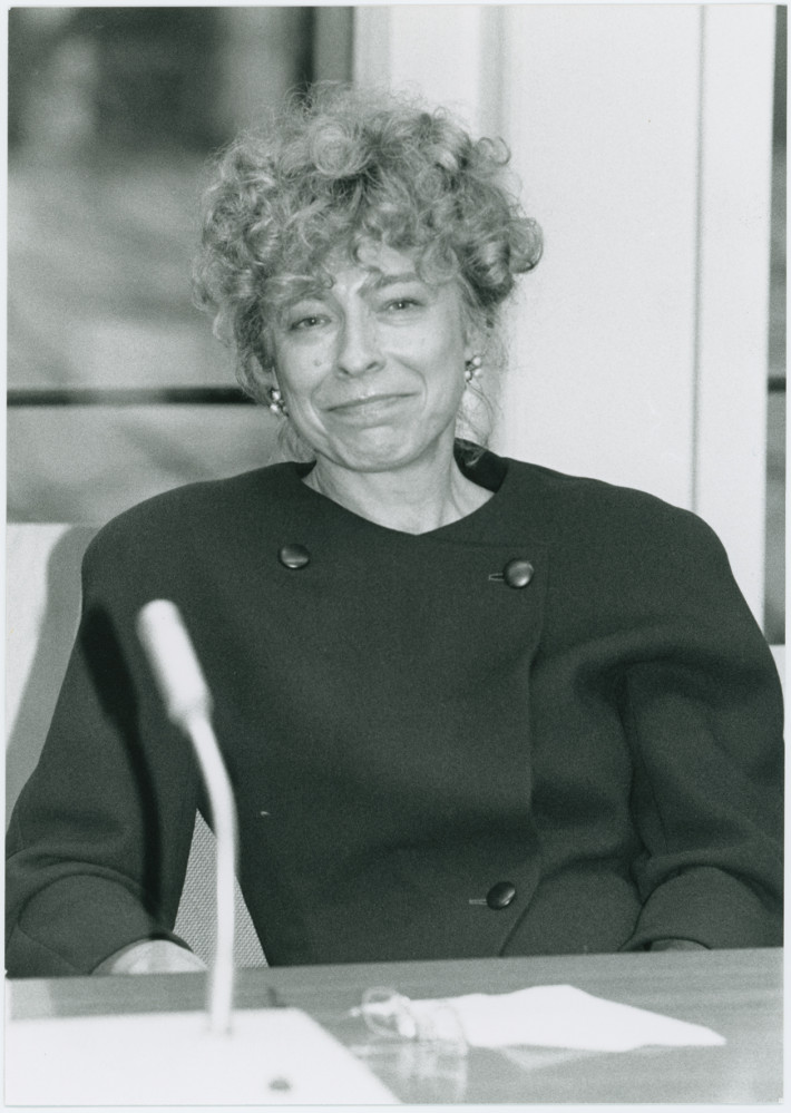 Porträtaufnahme: Prof. Dr. Gesine Schwan